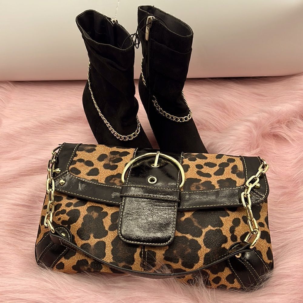 Merona animal print snap button short strap purse
